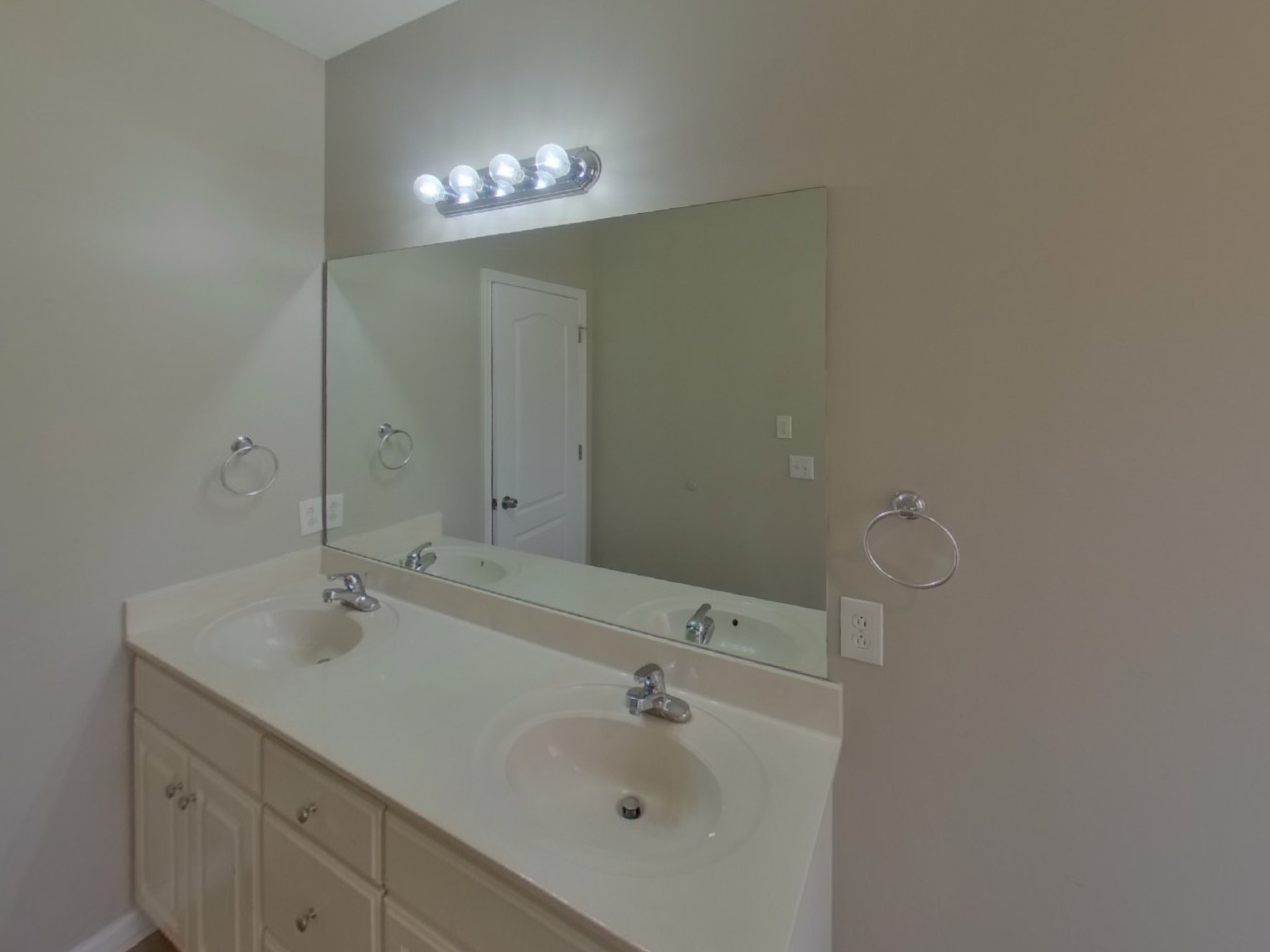 746 Sergio Avenue Murfreesboro TN 37128