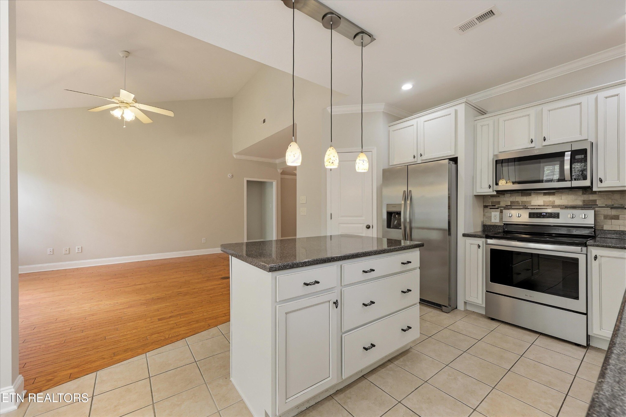 5082 Dovewood Way Knoxville TN 37918