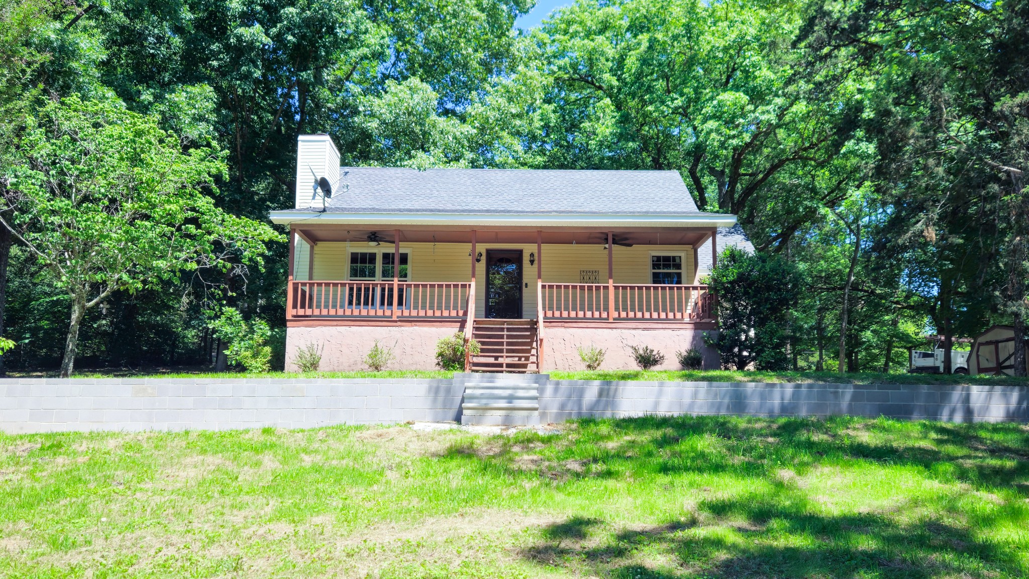789 Holt Hollow Road Prospect TN 38477