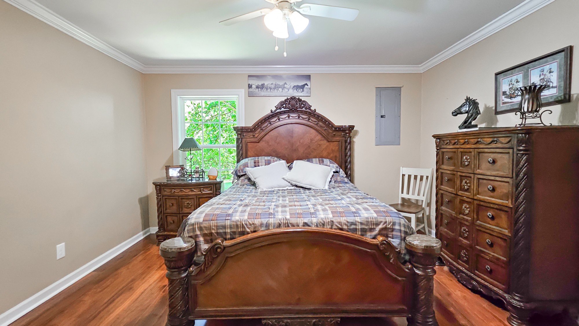 789 Holt Hollow Road Prospect TN 38477
