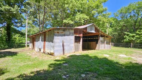 789 Holt Hollow Road Prospect TN 38477