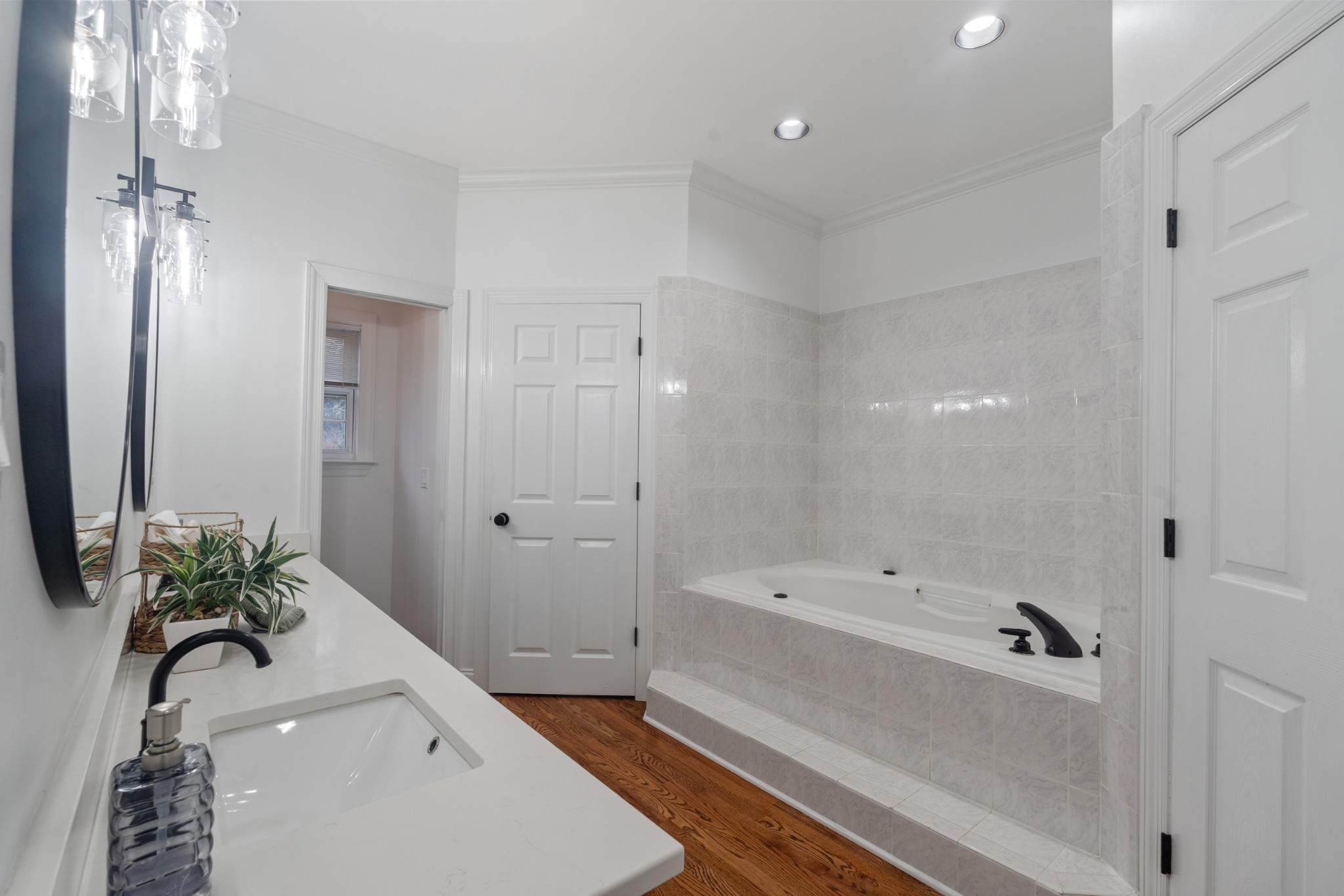 1926 Irby Lane Murfreesboro TN 37127