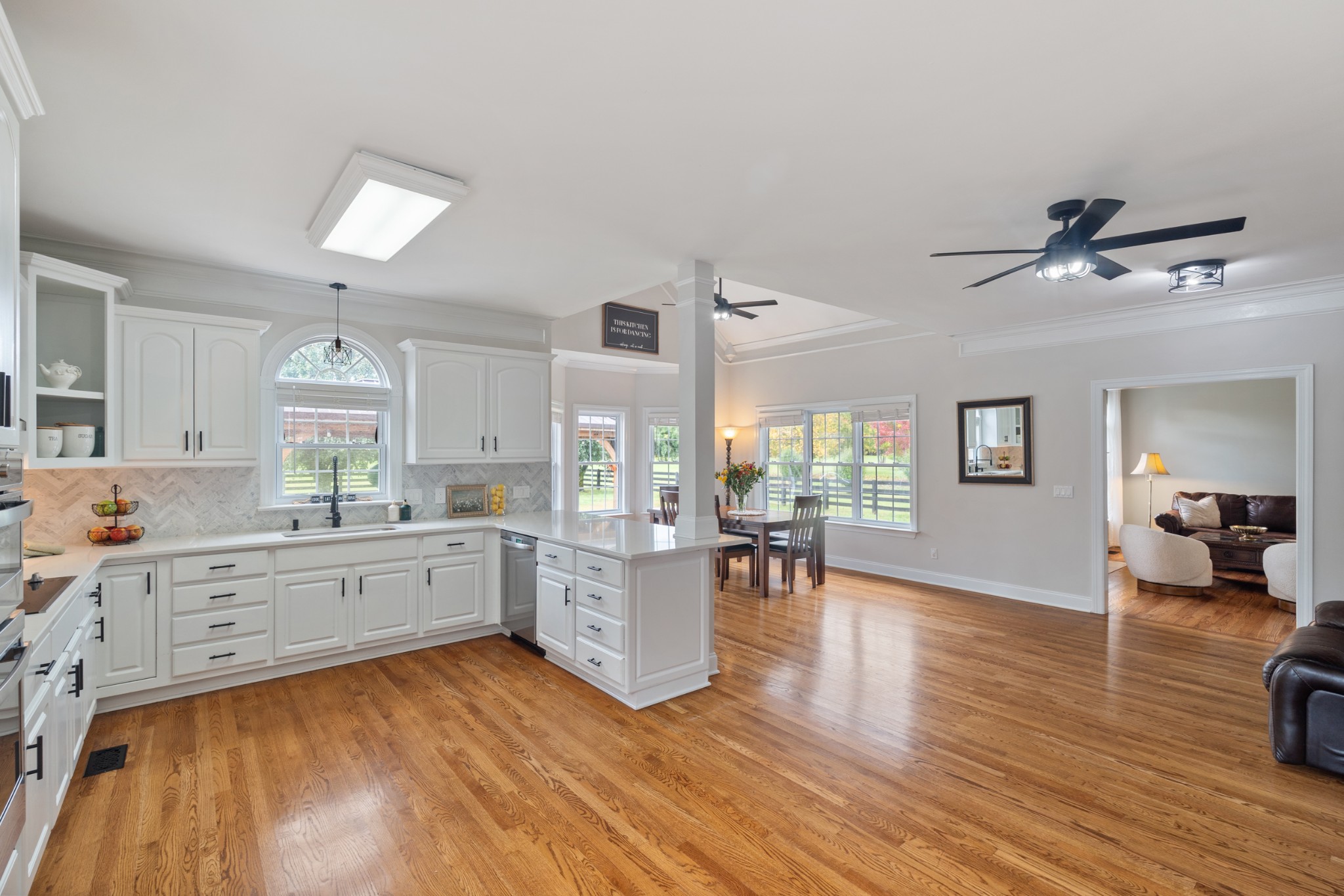 1926 Irby Lane Murfreesboro TN 37127
