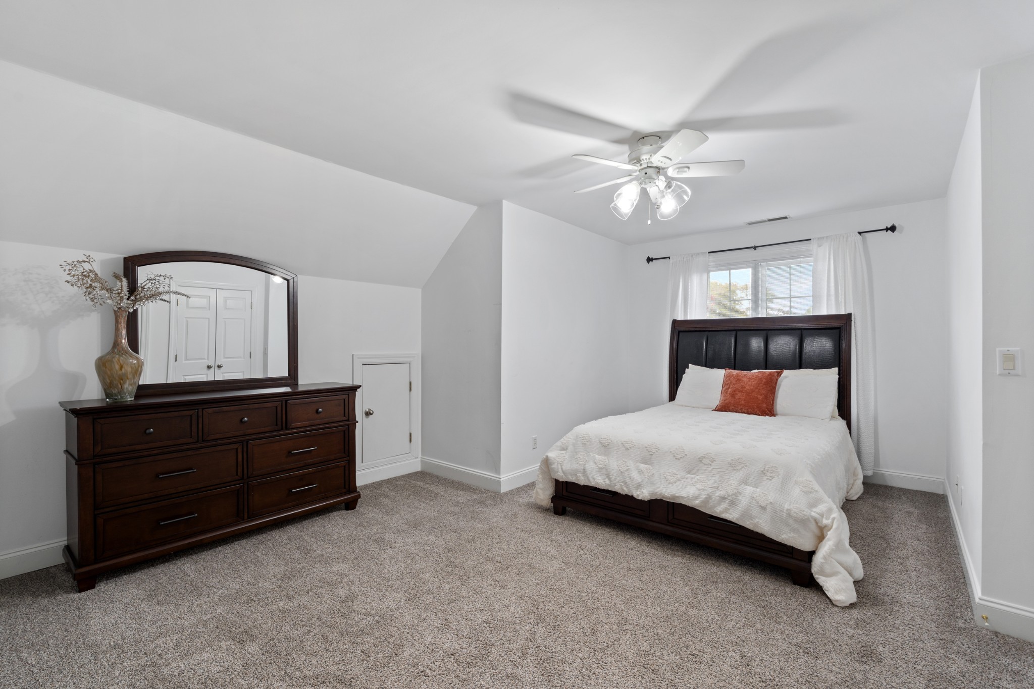 1926 Irby Lane Murfreesboro TN 37127