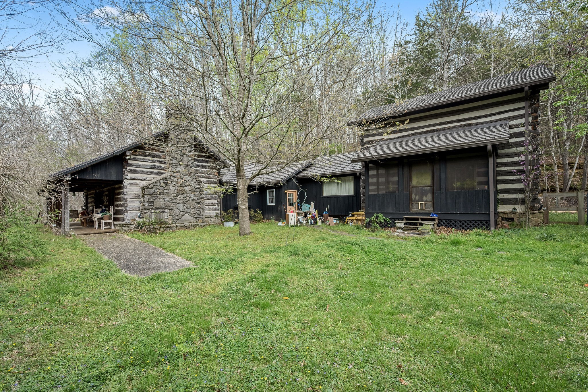 2708 Ledford Mill Road Wartrace TN 37183