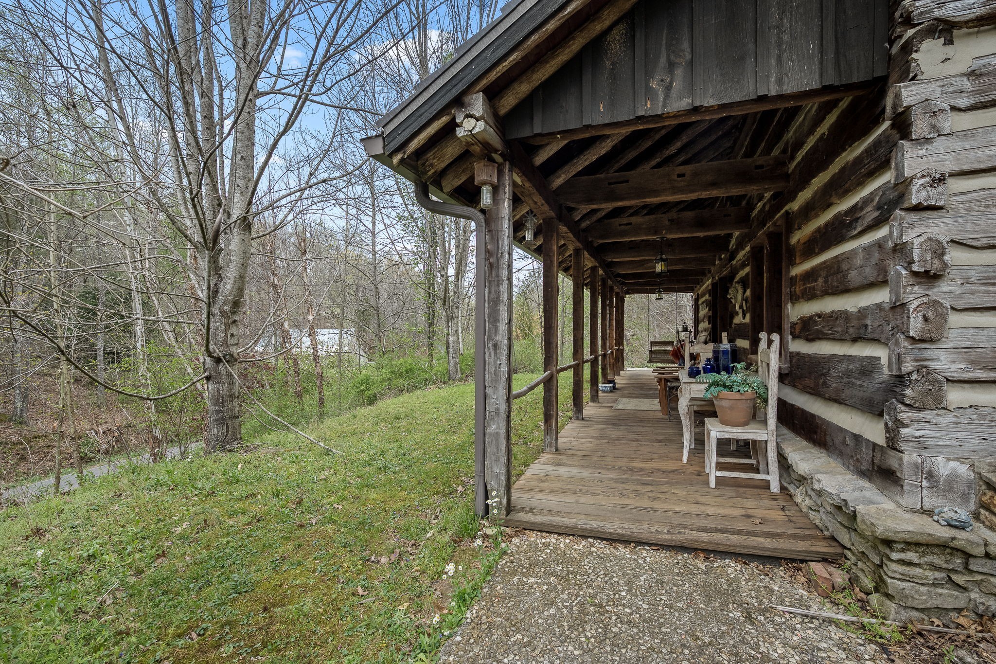 2708 Ledford Mill Road Wartrace TN 37183
