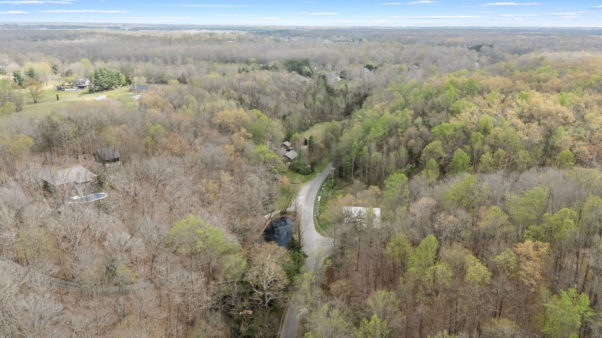 2708 Ledford Mill Road Wartrace TN 37183