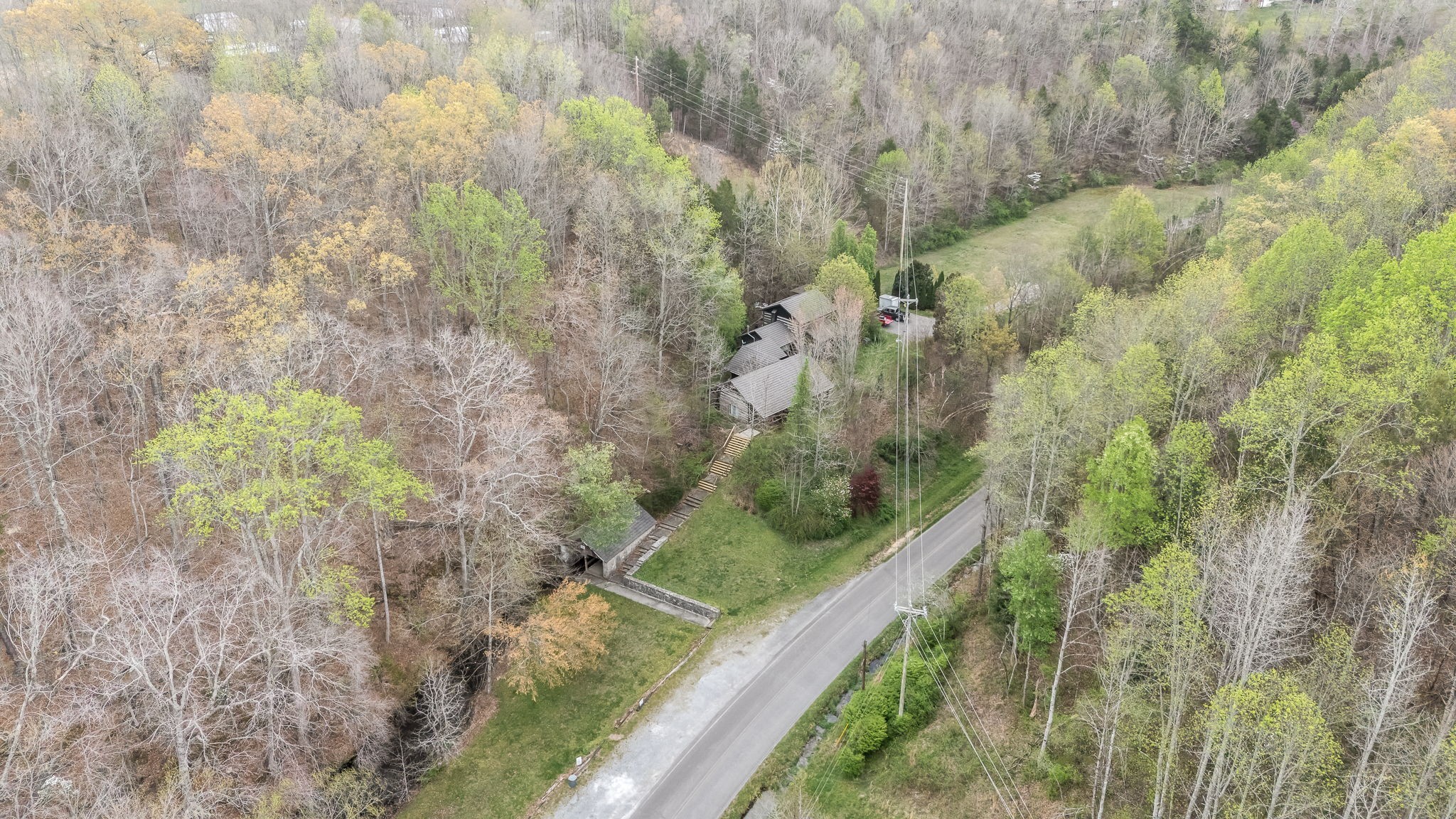 2708 Ledford Mill Road Wartrace TN 37183