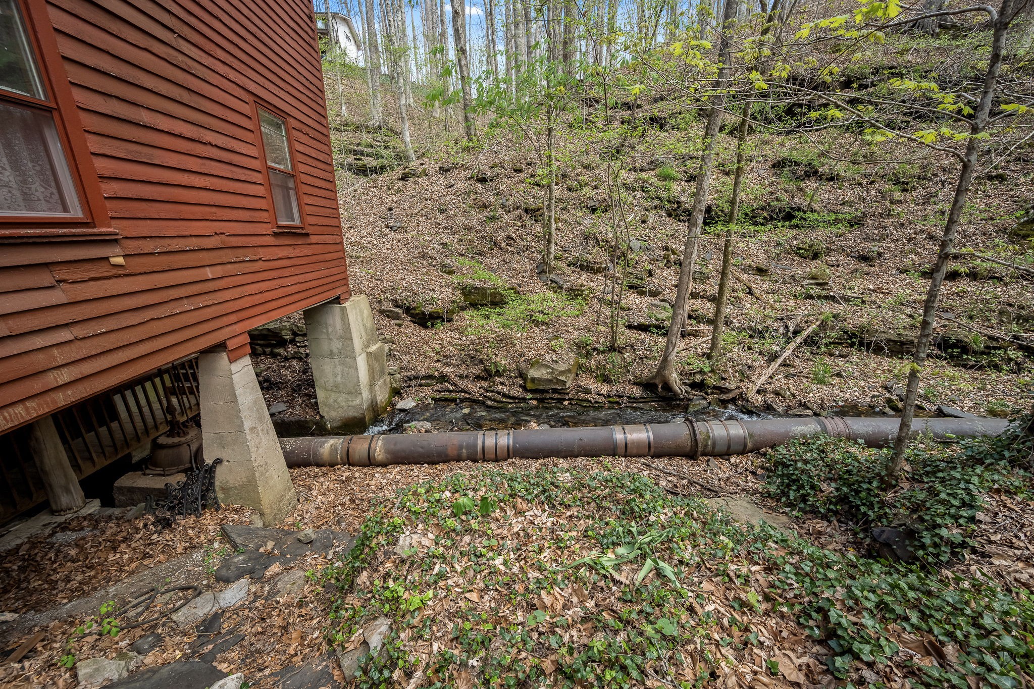 2708 Ledford Mill Road Wartrace TN 37183