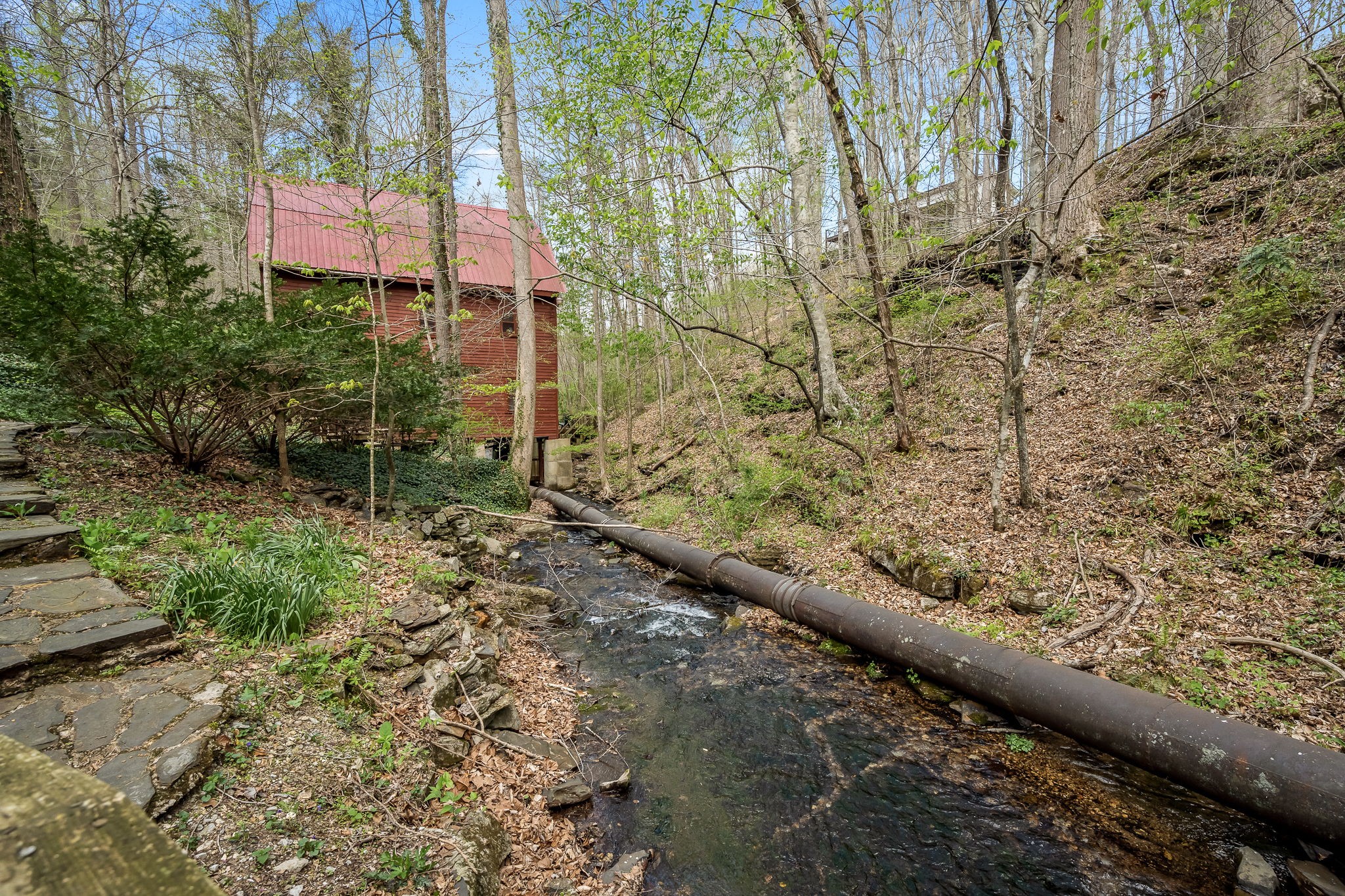2708 Ledford Mill Road Wartrace TN 37183