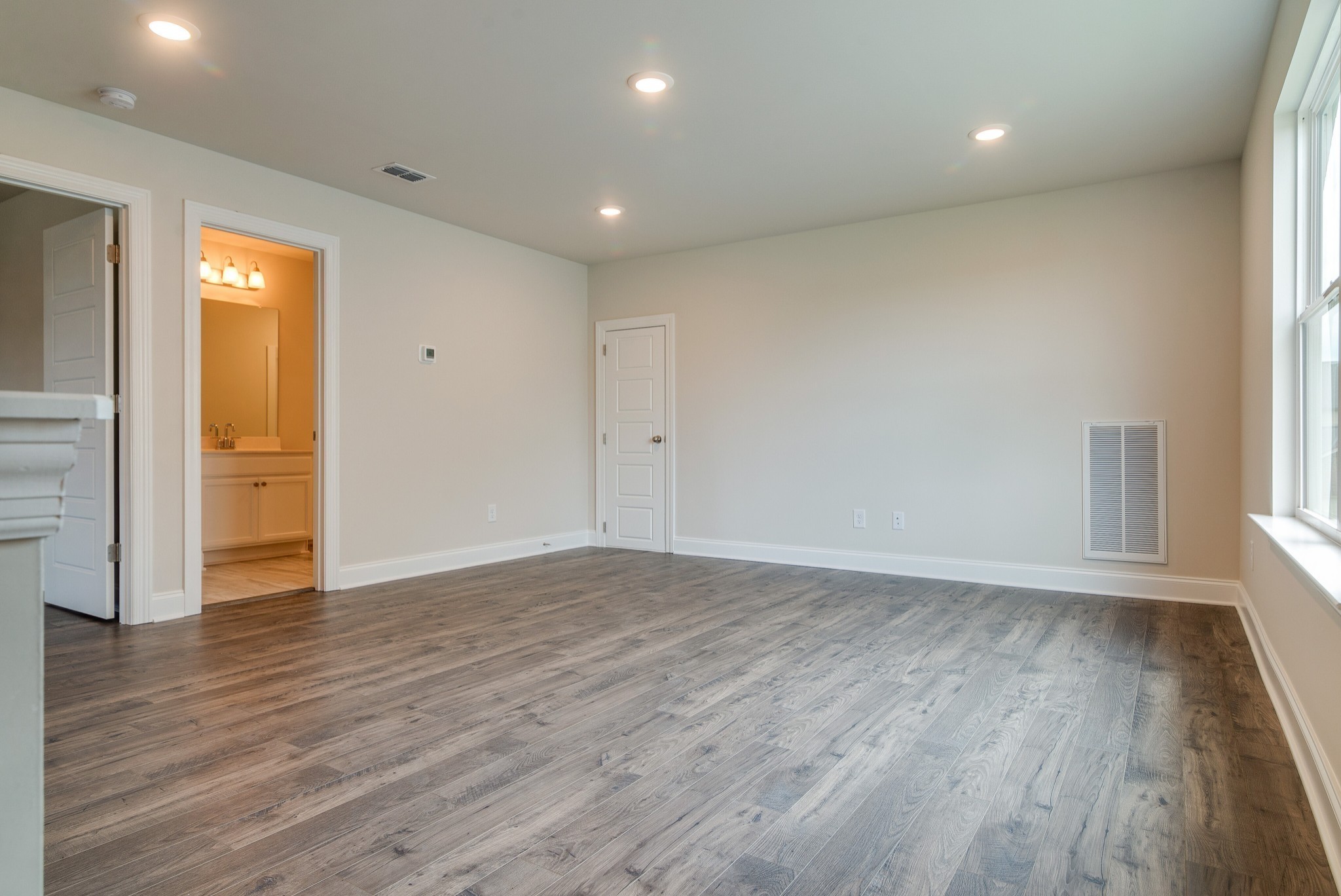 2526 Elmcroft Avenue Murfreesboro TN 37128