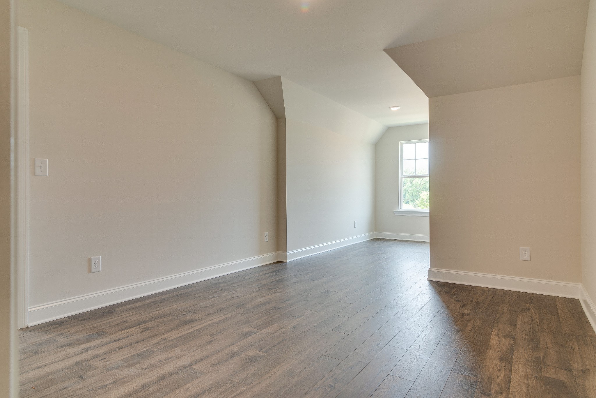 2526 Elmcroft Avenue Murfreesboro TN 37128