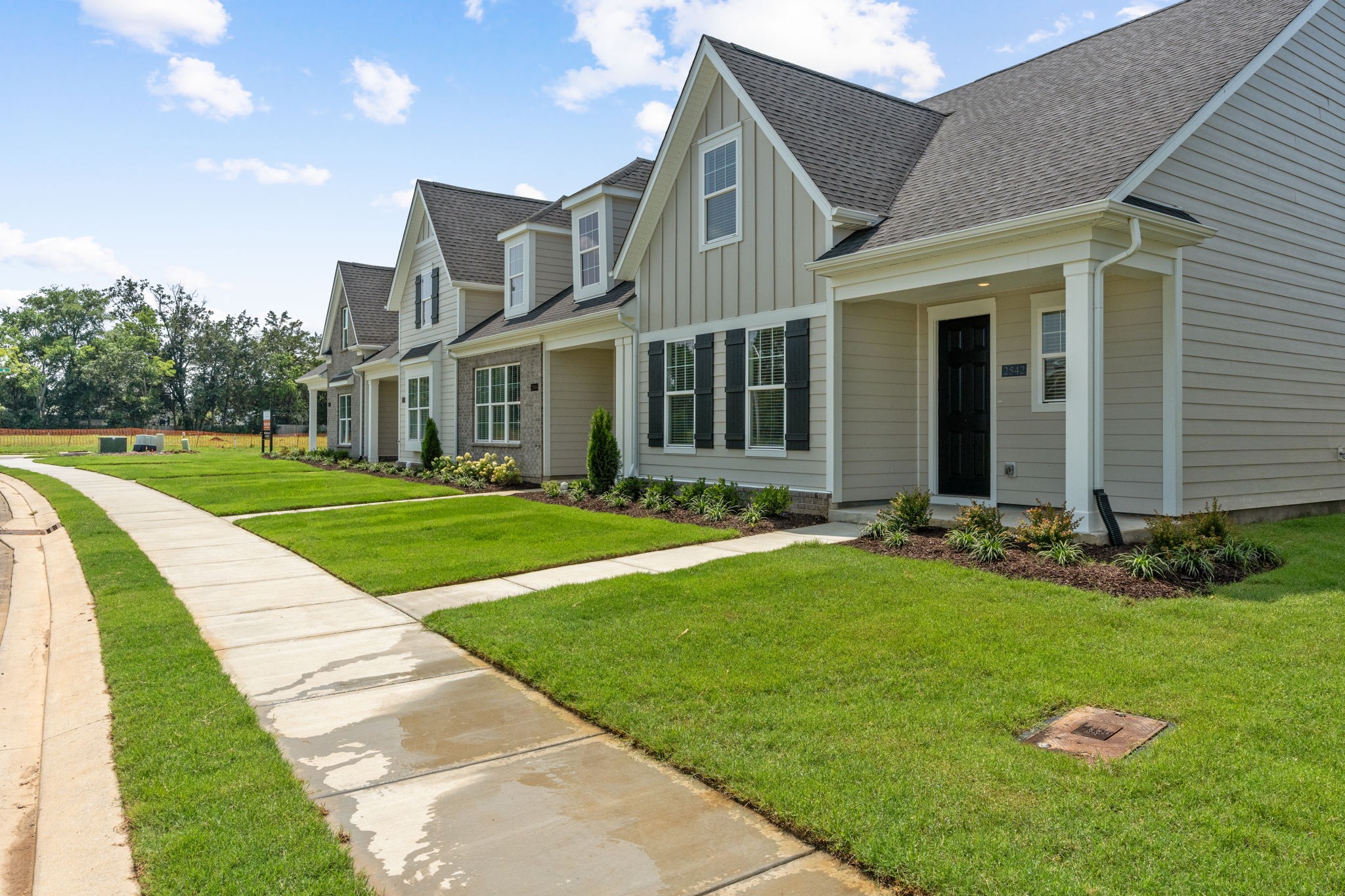 2526 Elmcroft Avenue Murfreesboro TN 37128