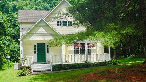 96 Mikell Lane Sewanee TN 37375