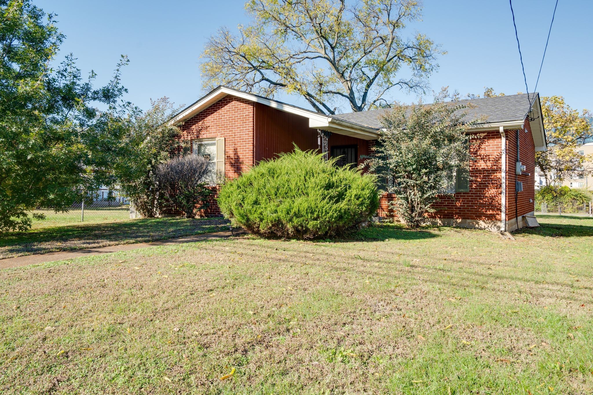 1302 Hawkins Street Nashville TN 37203
