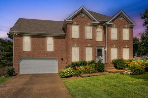 2795 Iroquois Drive Thompsons Station TN 37179