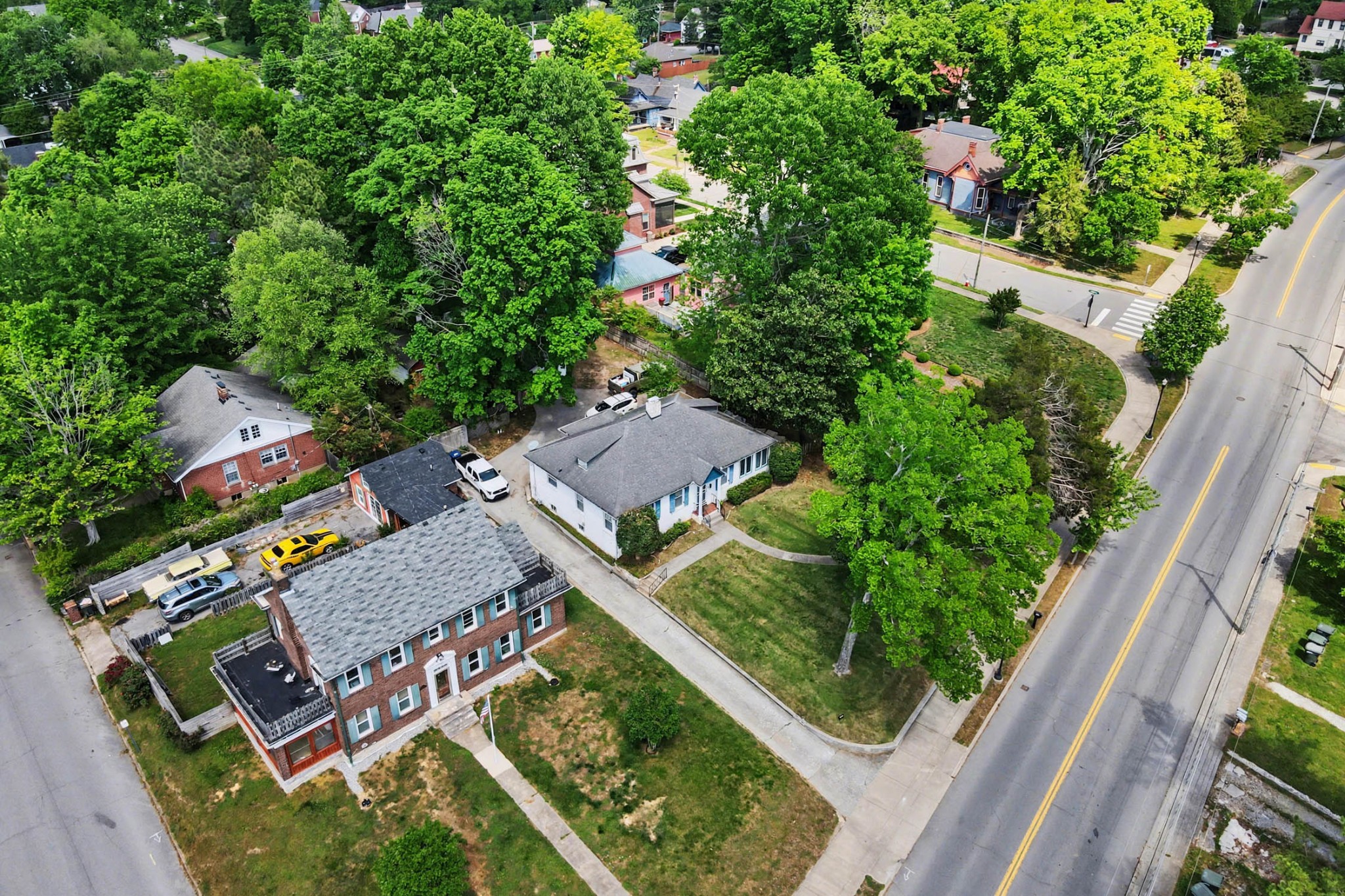 703 5th Ave, W Springfield TN 37172