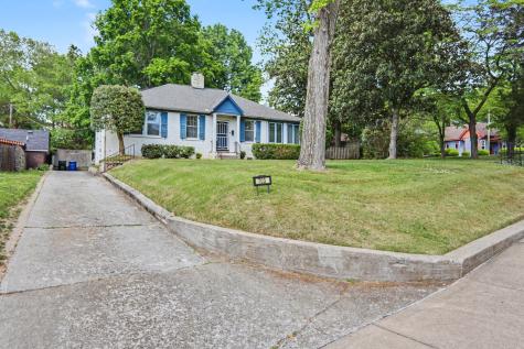 703 5th Ave, W Springfield TN 37172