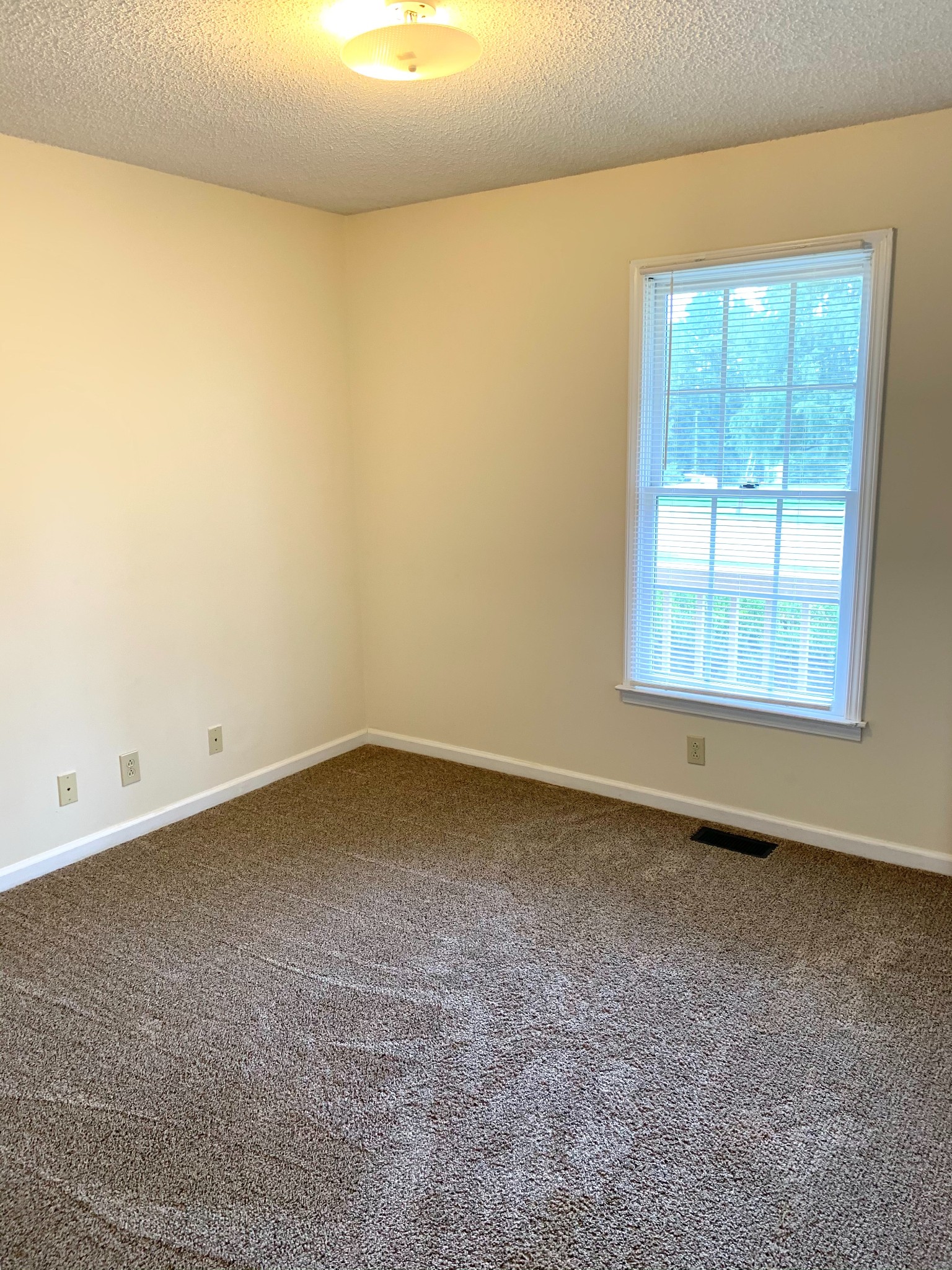 268 Moncrest Drive Clarksville TN 37042