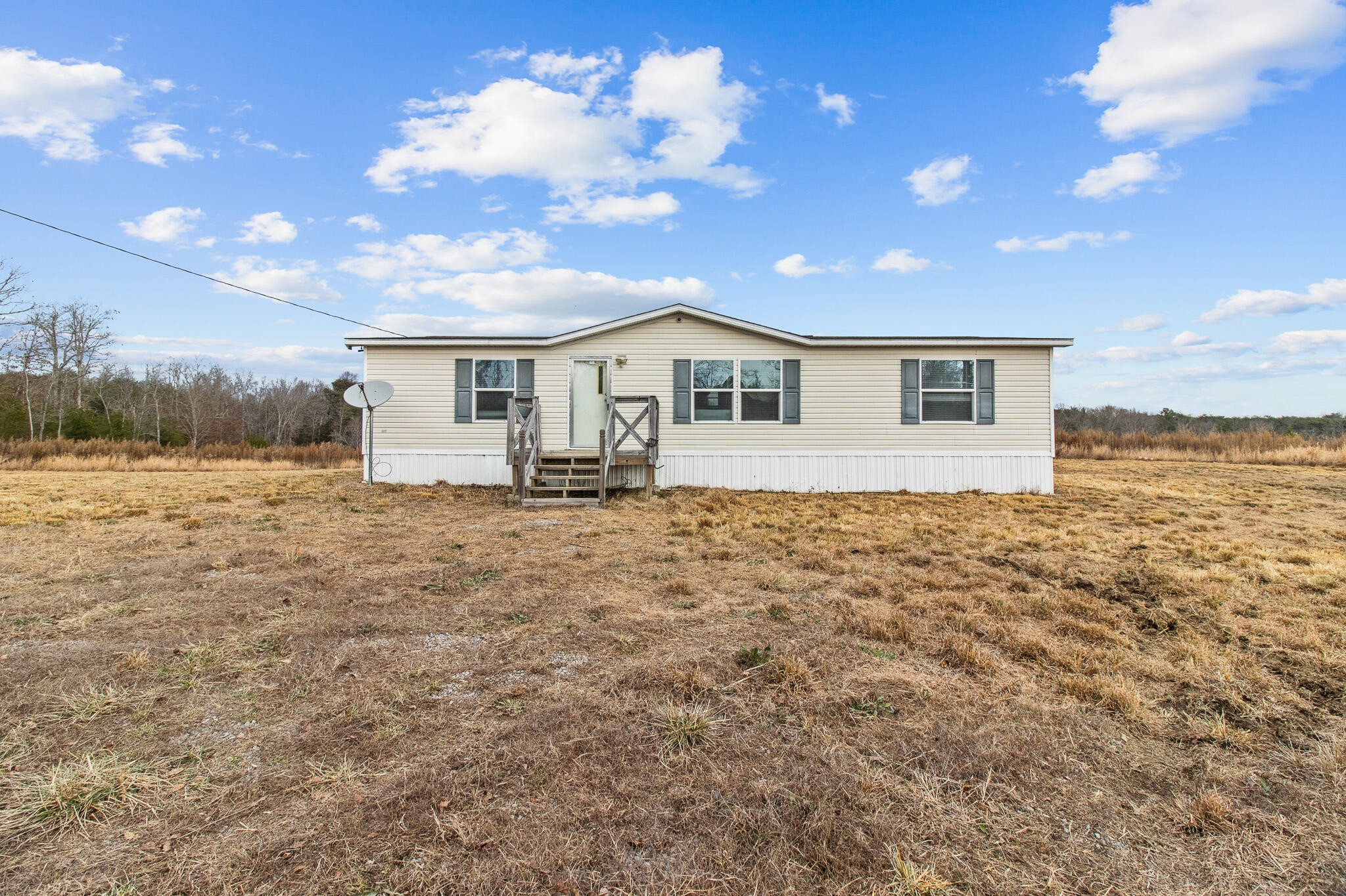 3800 Colony Road Gruetli Laager TN 37339