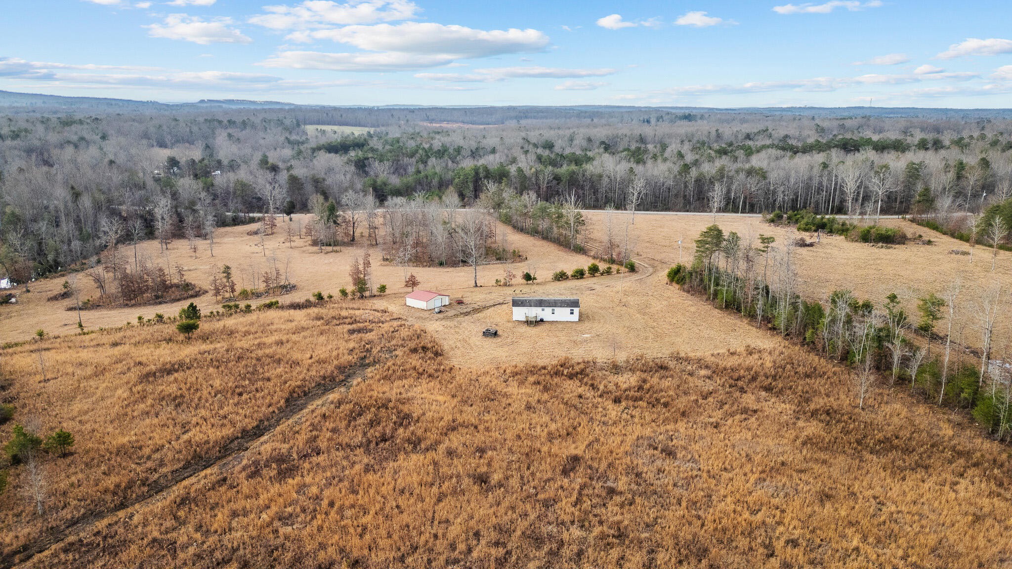 3800 Colony Road Gruetli Laager TN 37339