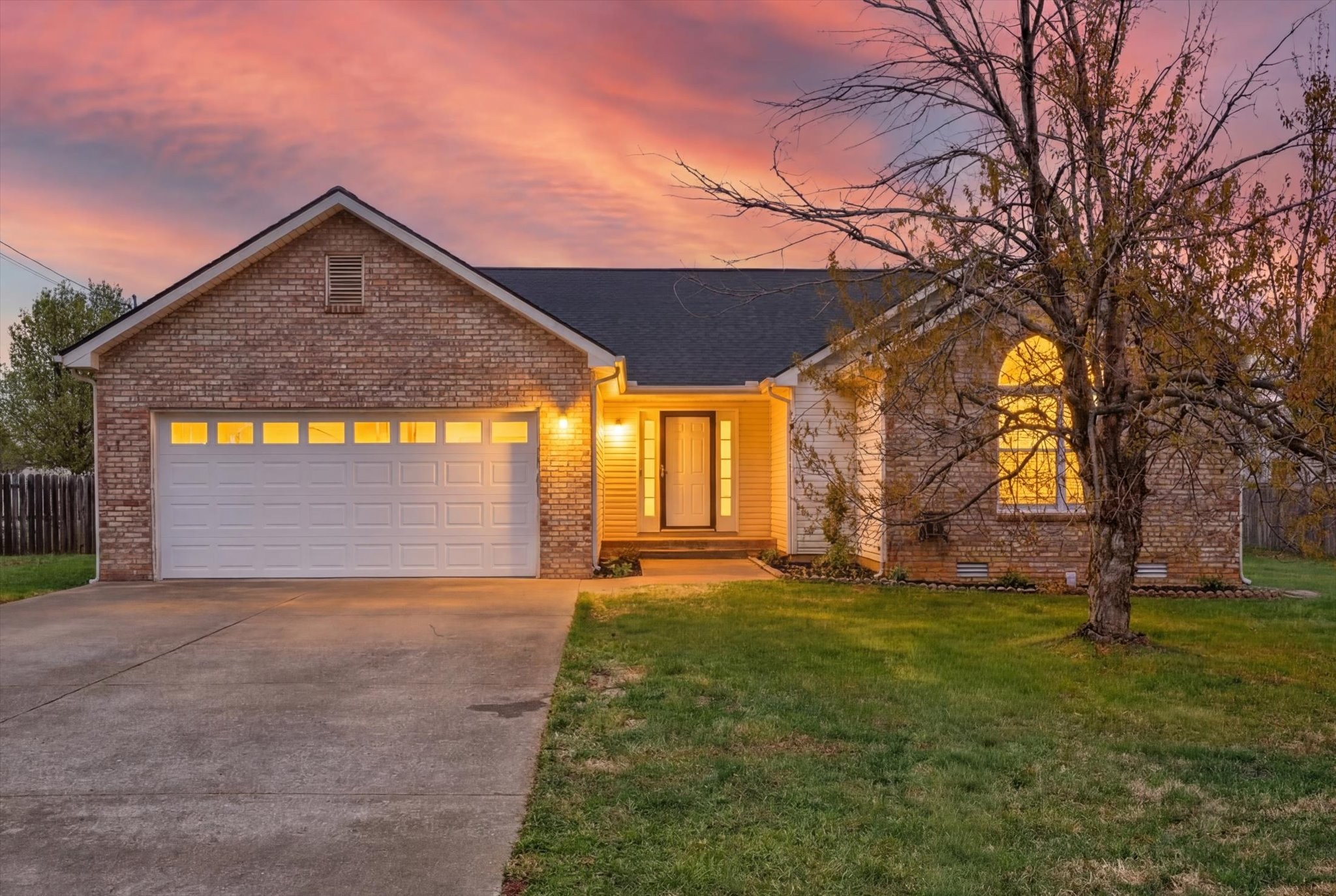 907 Tudor Lane Clarksville TN 37042