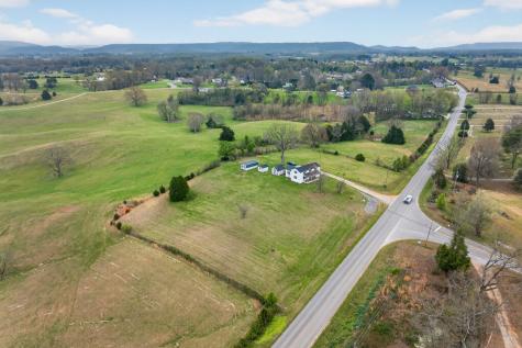 1298 S Bunker Hill Road Sparta TN 38583