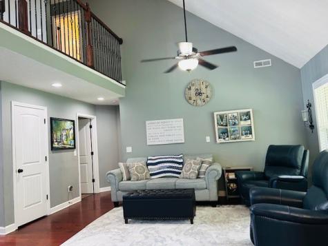 2435 Auldridge Drive Christiana TN 37037