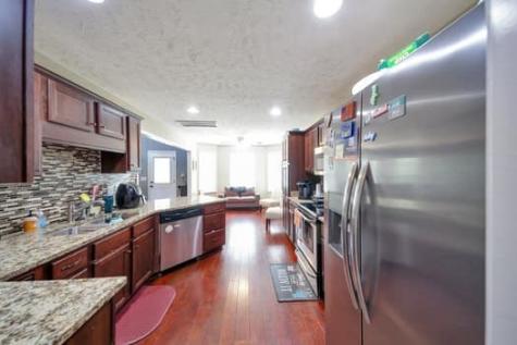 2435 Auldridge Drive Christiana TN 37037