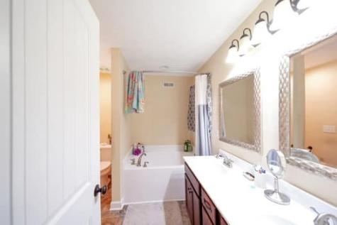 2435 Auldridge Drive Christiana TN 37037