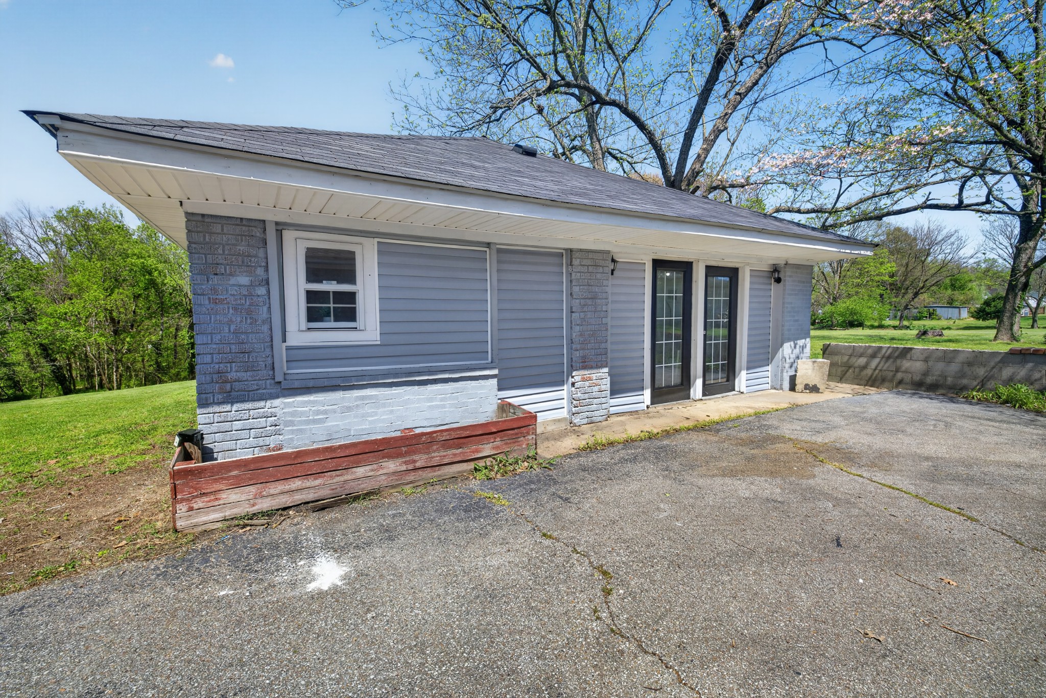 145 E Maple Street Dresden TN 38225