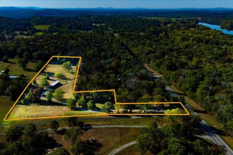 2510 Highway 231, S Castalian Springs TN 37031