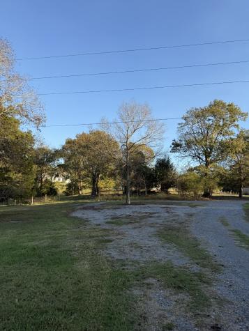 2510 Highway 231, S Castalian Springs TN 37031