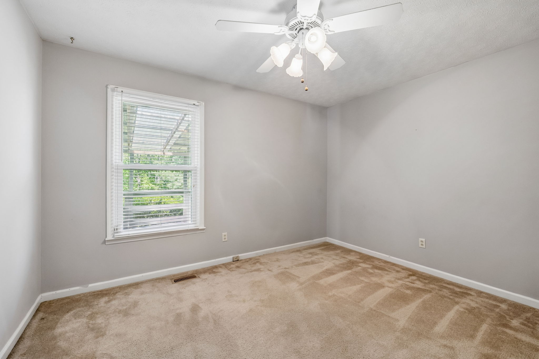 107 Keri Drive Pleasant View TN 37146