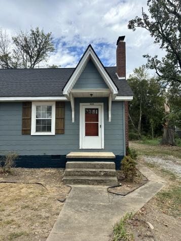 408 W Carroll Street Tullahoma TN 37388
