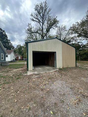 408 W Carroll Street Tullahoma TN 37388