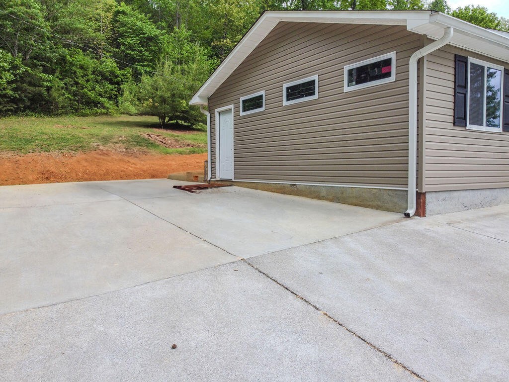 166 County Road 168 Athens TN 37303