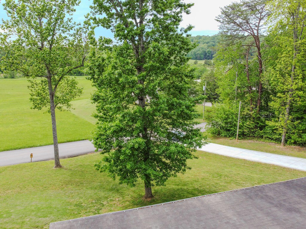 166 County Road 168 Athens TN 37303