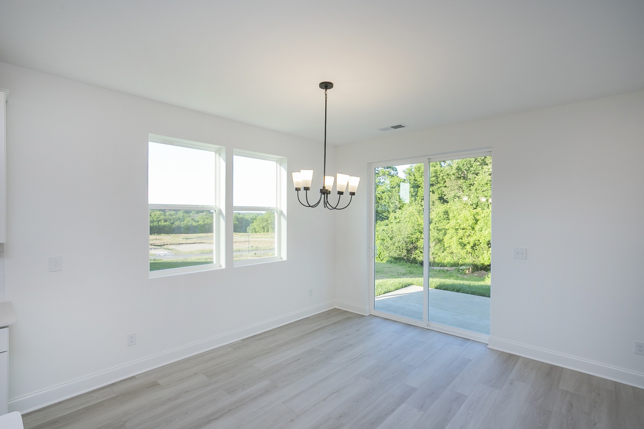 2372 Williamsport Landing Columbia TN 38401