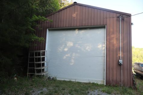 341 Pumpkin Hollow Road Liberty TN 37095