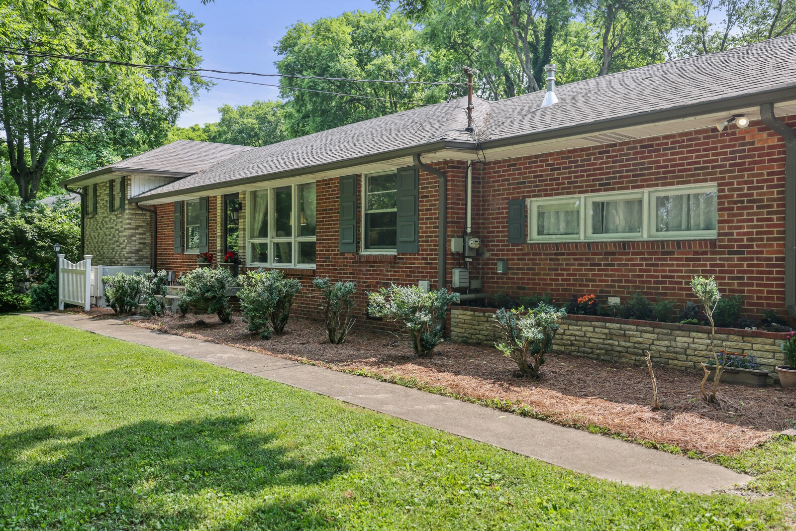 737 Howse Avenue Madison TN 37115