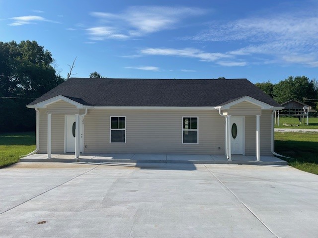 202 Himes Lane Tullahoma TN 37388