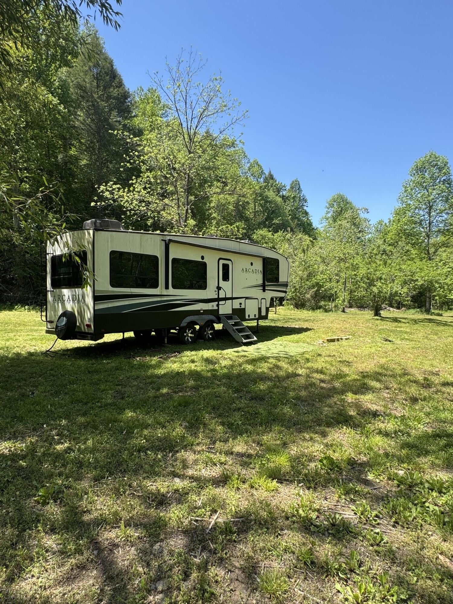 915 Chestnut Valley Road Vonore TN 37885