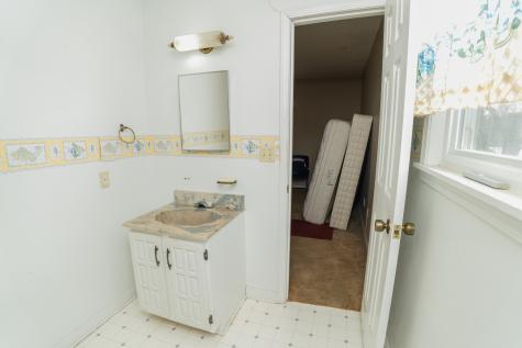 100 Hickory Hollow Drive Madisonville KY 42431