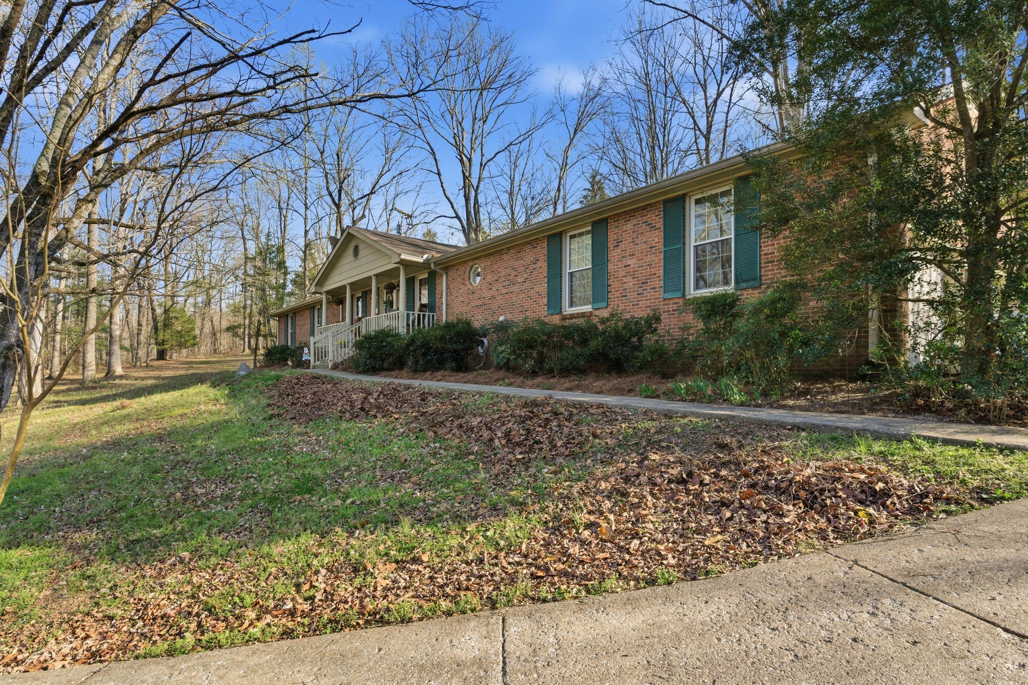 8073 Ridgewood Road Goodlettsville TN 37072