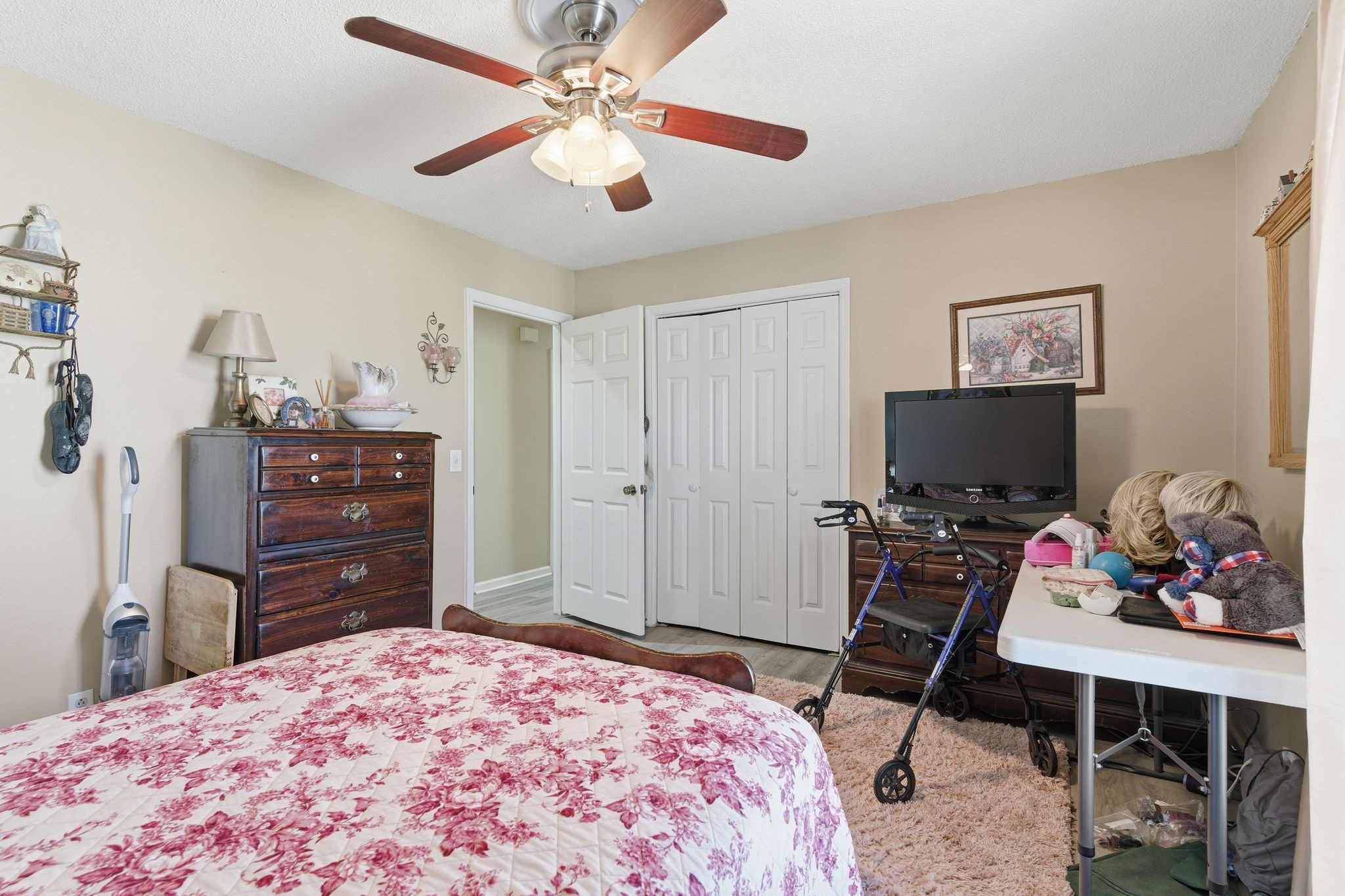 8073 Ridgewood Road Goodlettsville TN 37072