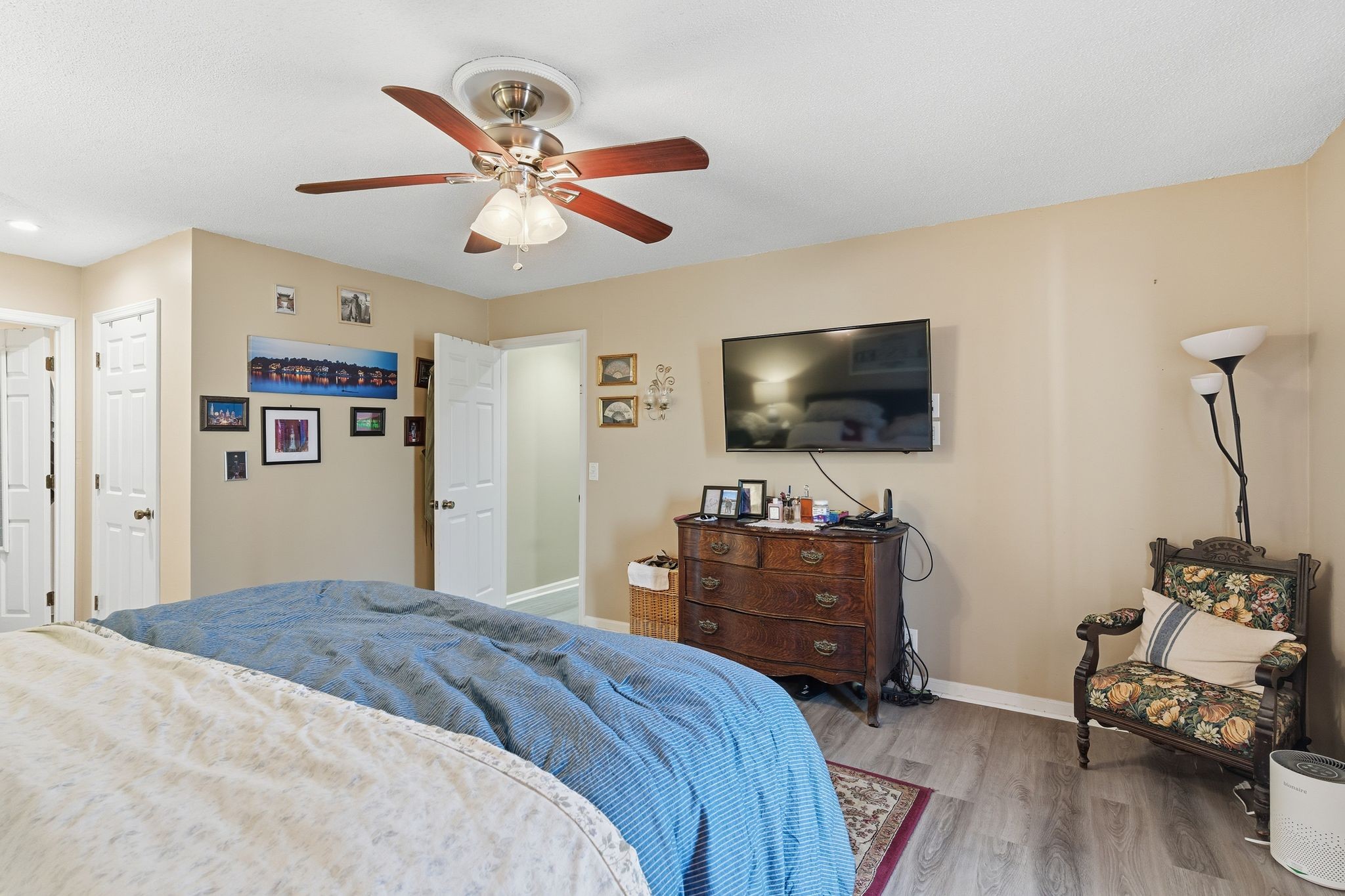 8073 Ridgewood Road Goodlettsville TN 37072