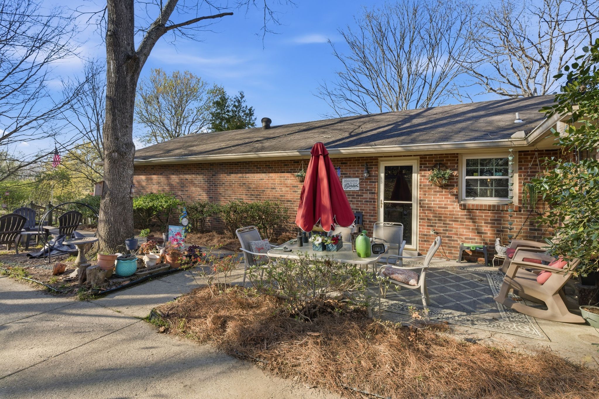 8073 Ridgewood Road Goodlettsville TN 37072