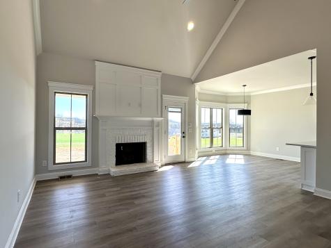 1706 Vanhooser Way Cornersville TN 37047