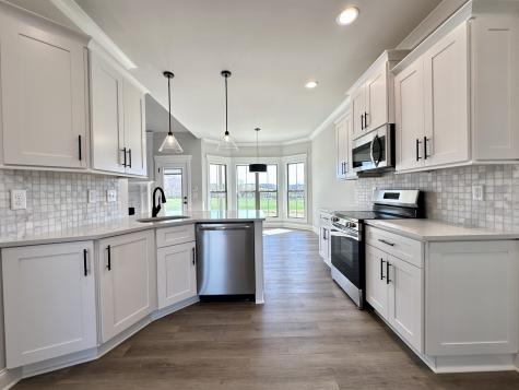 1706 Vanhooser Way Cornersville TN 37047